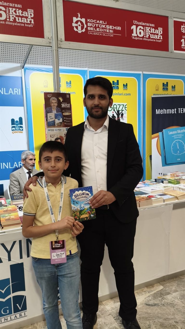 16. Kocaeli Kitap Fuarı MGV Yayınları standı